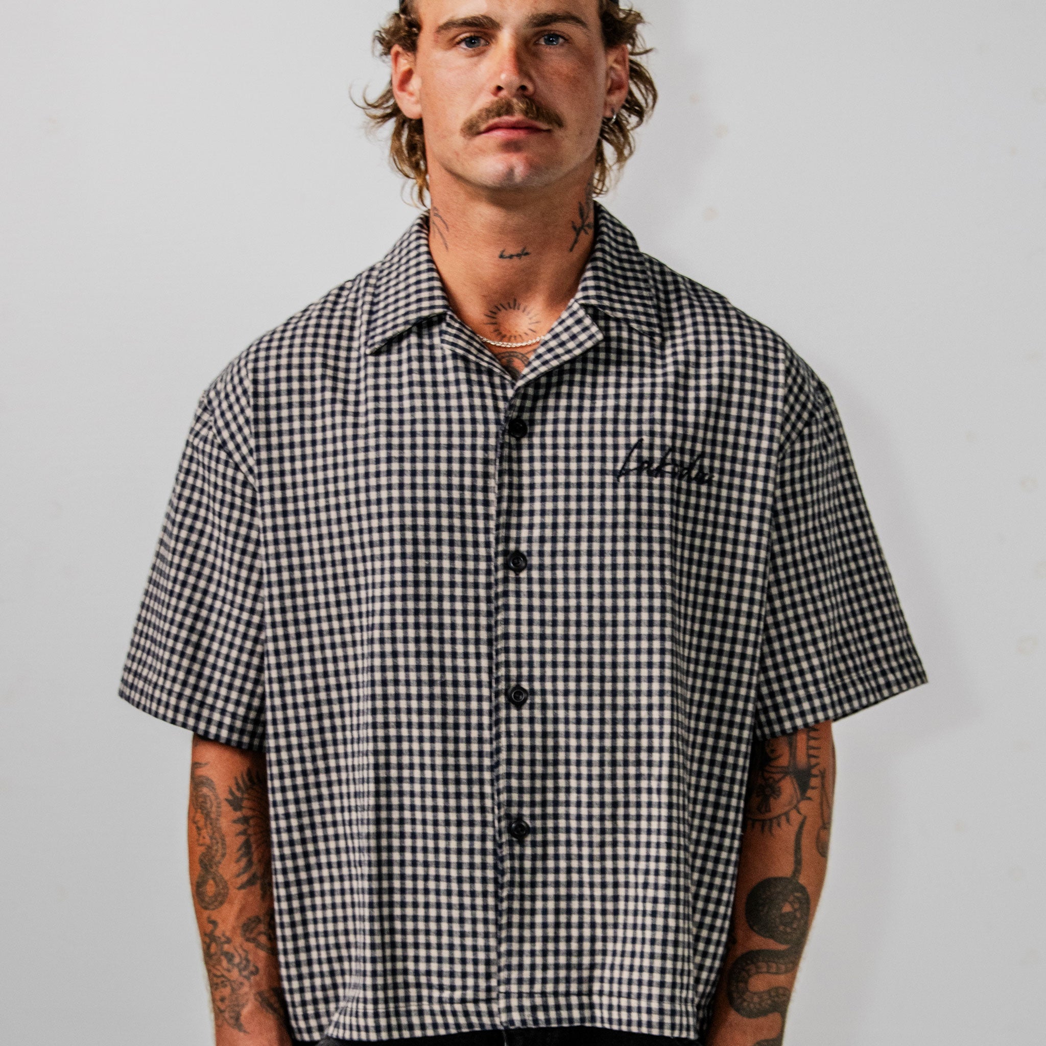 LAKODA Cropped Checkered Button
